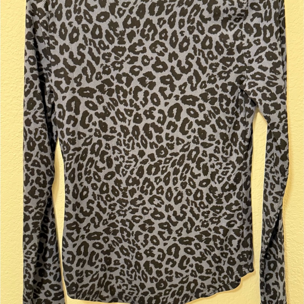 Leopard Print Long Sleeve Top